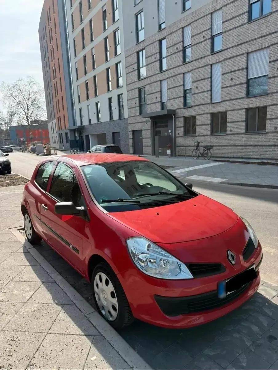 Gebraucht Renault Clio 75 PS (55 kW) 2007 Rot Kleinwagen