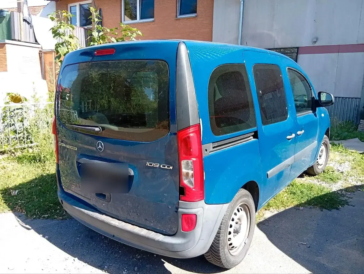 Gebraucht Mercedes Citan 109 90 PS (66 kW) 2017 Blau Van / Kleinbus