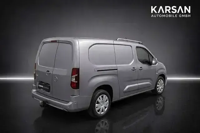 Używany Opel Combo Edition 131 KM (96 kW) 2019 Szary Minivan