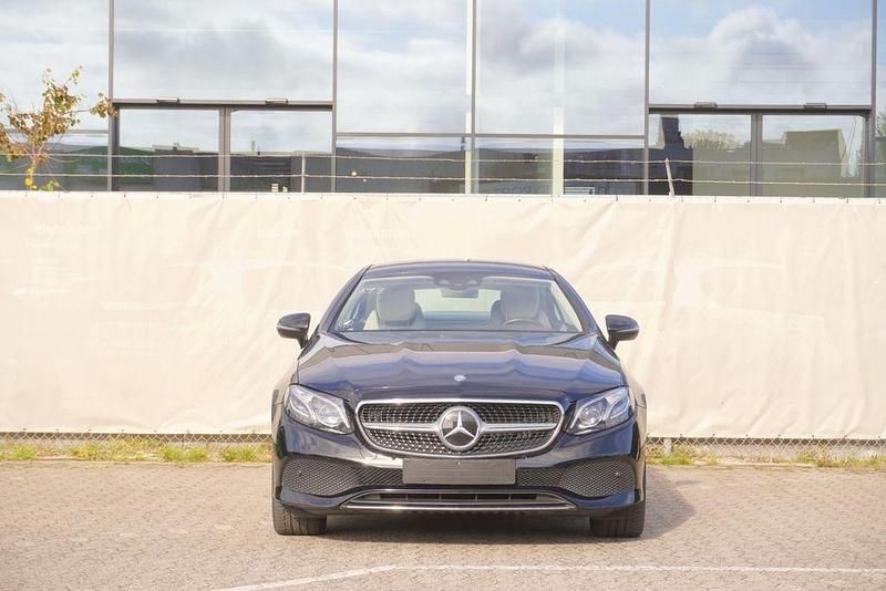 Gebraucht Mercedes E400 AMG line 333 PS (244 kW) 2017 Schwarz