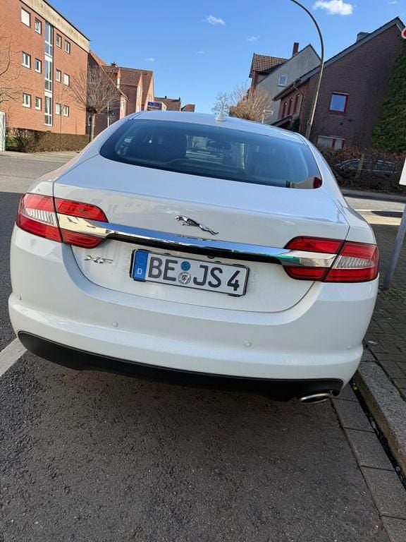 Gebraucht Jaguar XF 200 PS (147 kW) 2014 Limousine