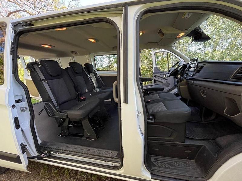 Usata Ford Transit Custom Trend 131 CV (96 kW) 2019 Bianco Station wagon