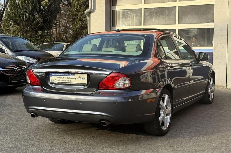 Gebraucht Jaguar X-type Executive 230 PS (169 kW) 2008 Grau Limousine