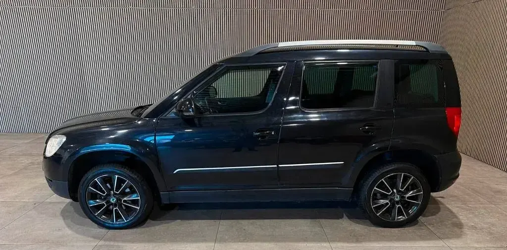 Gebraucht Skoda Yeti 105 PS (77 kW) 2013 Schwarz SUV