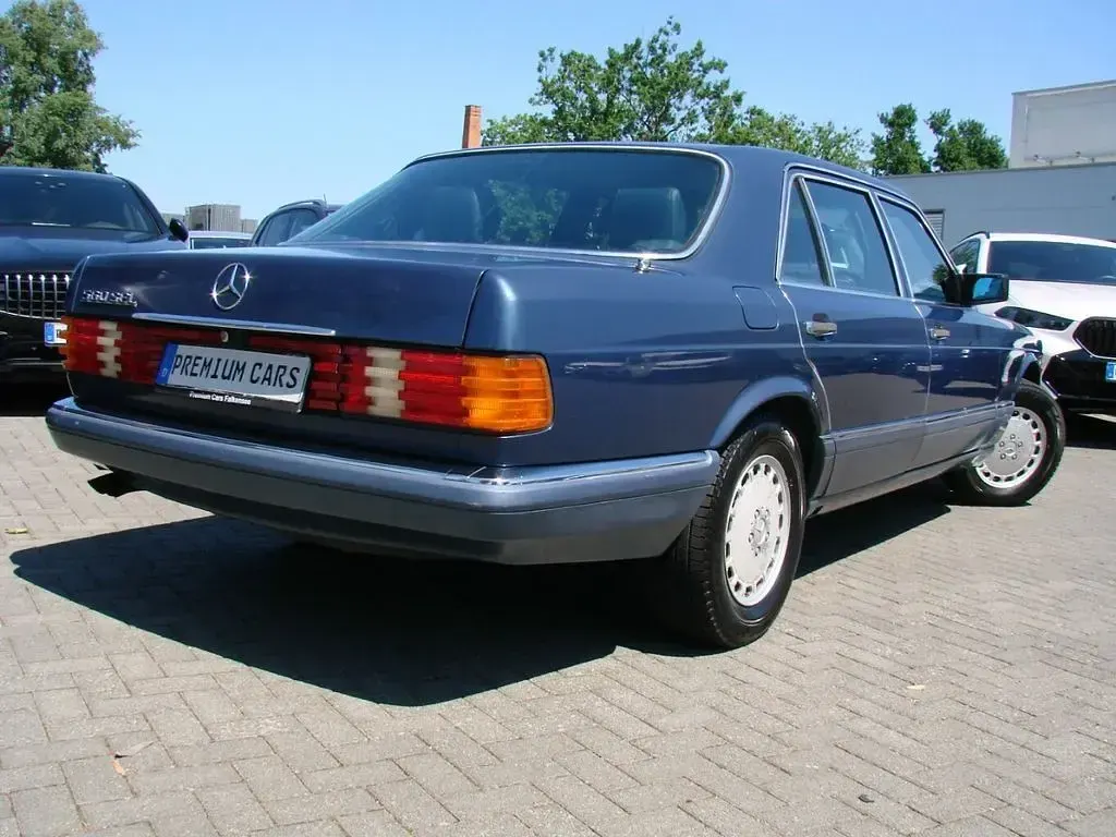 Gebraucht Mercedes S560 279 PS (205 kW) 1991 Nautik blau (metallic) Limousine