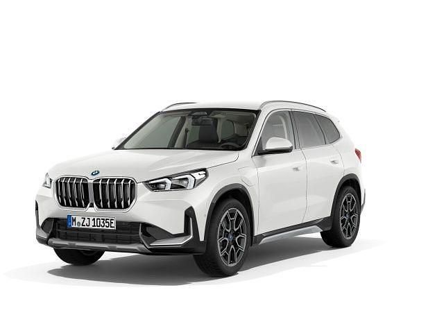 Mineralweiss metallic Gebraucht 2024 BMW X1 xLine SUV | 45.930 € (Teuer) - Bild 1/4