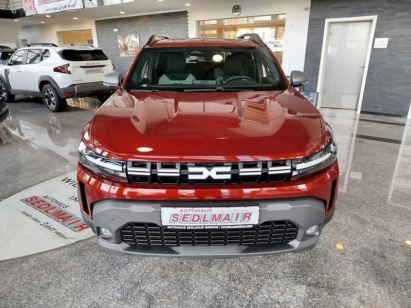 Neu Dacia Duster Journey 140 PS (102 kW) 2026 Terracottabraun SUV