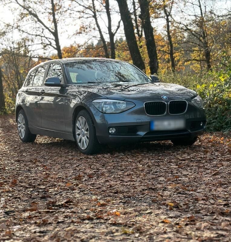 Grau Gebraucht 2014 BMW 118 Kleinwagen | 7.000 € (Guter Preis) - Bild 1/4