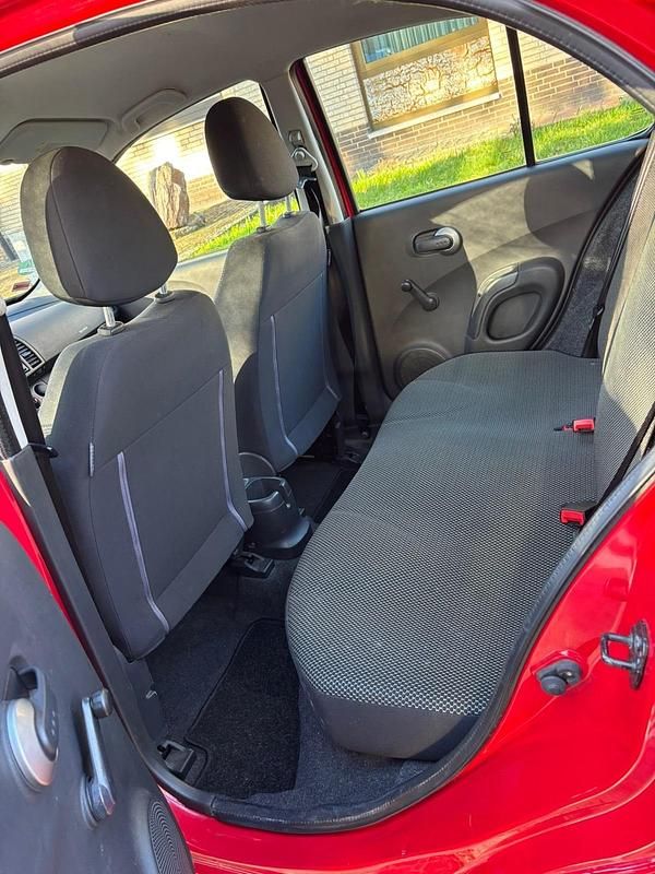 Gebraucht Nissan Micra 2010 Rot Kleinwagen