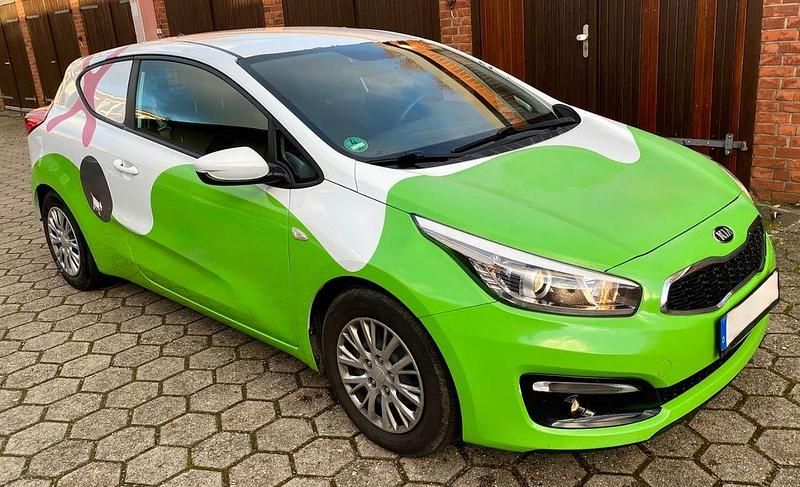 Gebraucht Kia Ceed 90 PS (66 kW) 2017 Weiß Kleinwagen