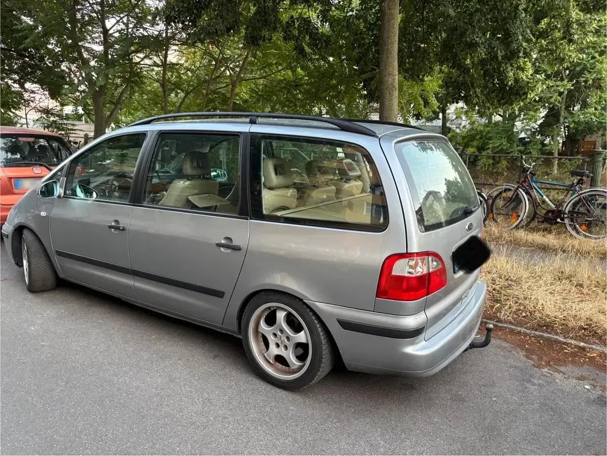 Gebraucht Ford Galaxy 116 PS (85 kW) 2005 Grau Van / Kleinbus