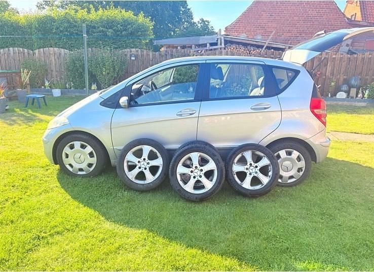 Silber Gebraucht 2005 Mercedes A180 Kleinwagen | 5.000 € (Teuer) - Bild 1/4