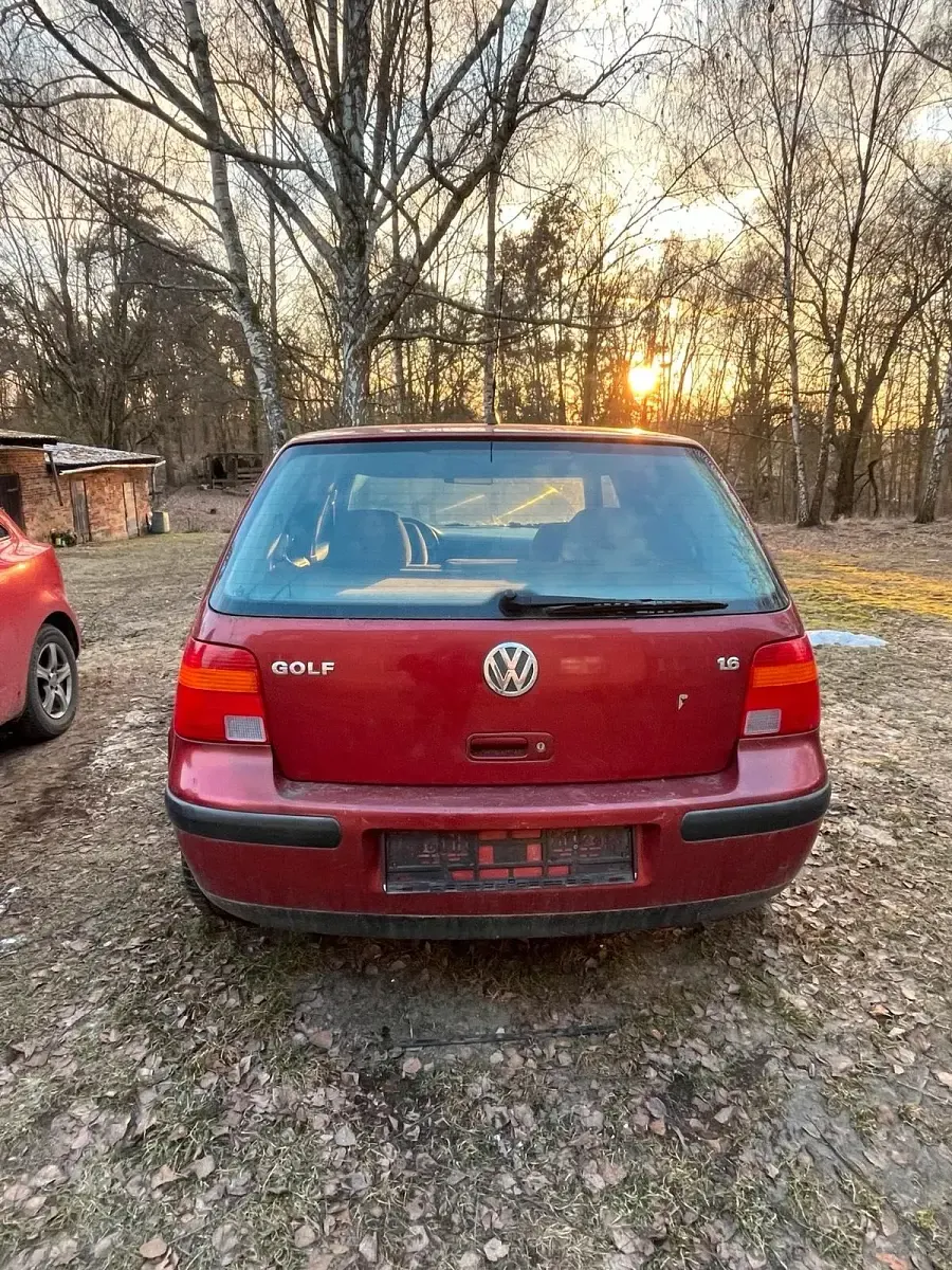 Gebraucht VW Golf III 102 PS (75 kW) 1998 Rot Limousine