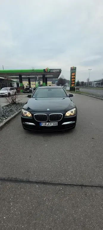 Gebraucht BMW 730 Performance 245 PS (180 kW) 2010 Schwarz Limousine