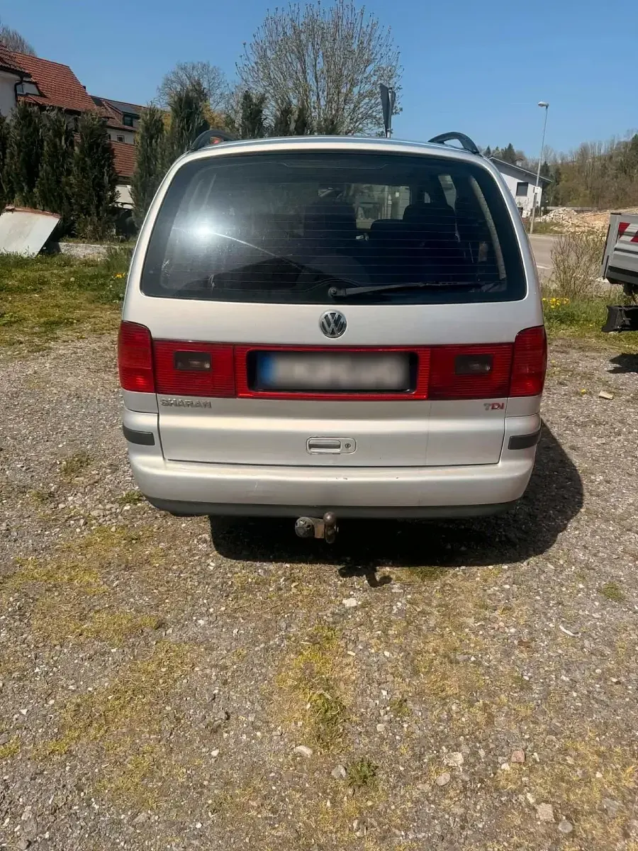 Gebraucht VW Sharan 116 PS (85 kW) 2001 Silber Van / Kleinbus