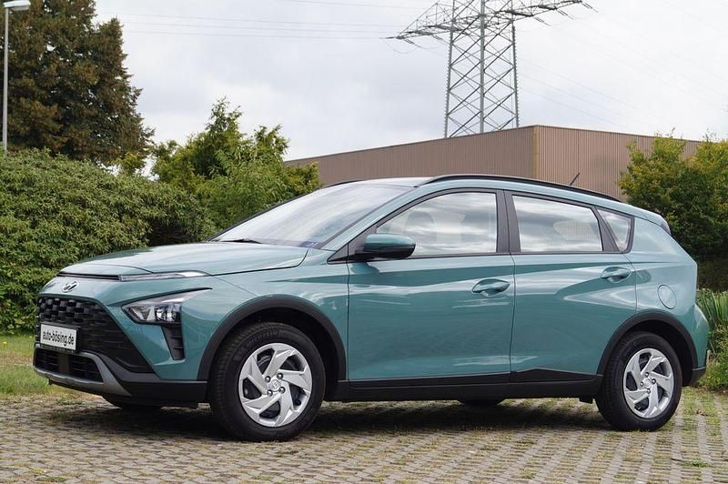 Gebraucht Hyundai Bayon 84 PS (61 kW) 2024 Grün SUV