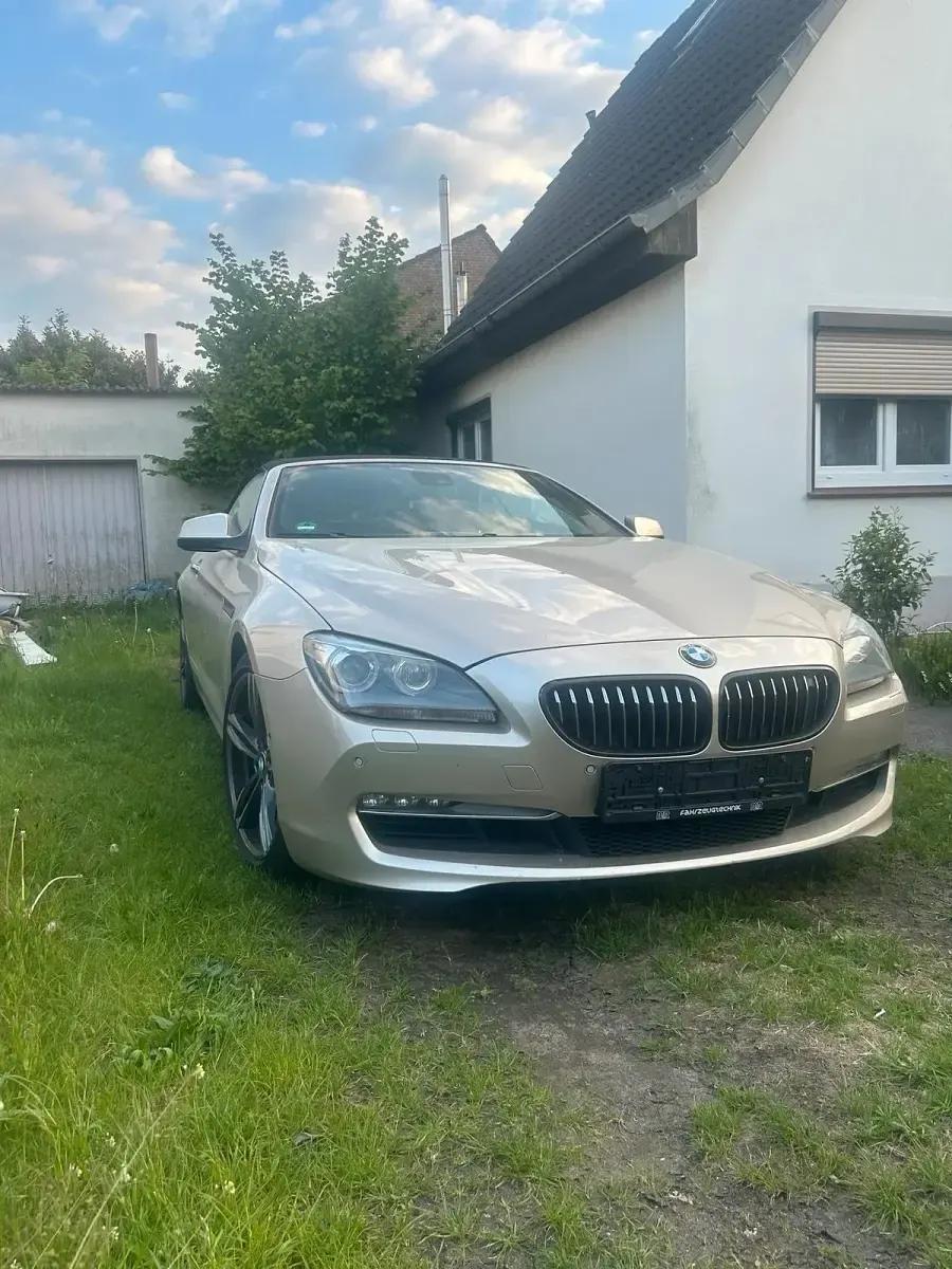Gebraucht BMW 650 Cabriolet 408 PS (300 kW) 2011 Silber Cabrio