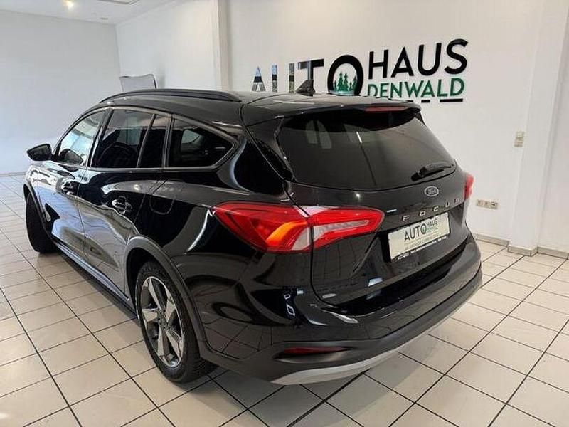 Second-hand Ford Focus Active 180 CP (132 kW) 2020 Negru Break