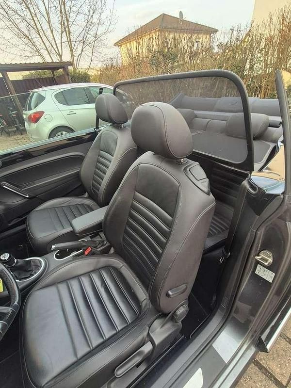 Gebraucht VW Beetle 150 PS (110 kW) 2016 Grau Kleinwagen