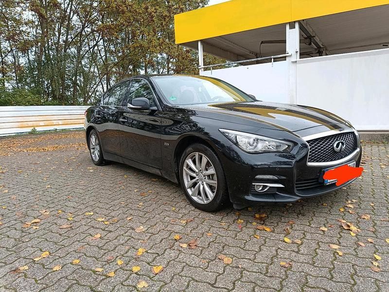 Schwarz Gebraucht 2014 Infiniti Q50 Limousine | 7.899 € - Bild 1/4