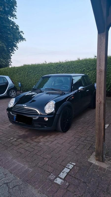 Gebraucht Mini ONE 90 PS (66 kW) 2005 Schwarz Kleinwagen