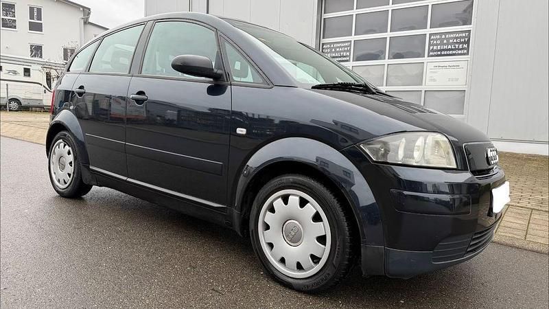 Gebraucht Audi A2 75 PS (55 kW) 2002 Blau Kleinwagen