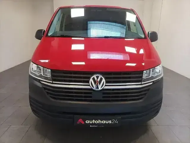 Gebraucht VW T6.1 110 PS (80 kW) 2020 Rot Van
