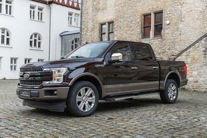 Braun Gebraucht 2018 Ford F-150 Lariat Abholung | 47.999 € - Bild 1/4