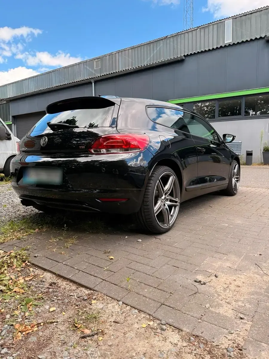 Gebraucht VW Scirocco 160 PS (117 kW) 2010 Schwarz Coupé