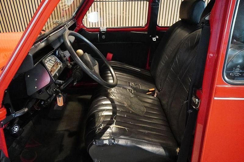 Second-hand Citroën 2CV 27 CP (19 kW) 1989 Roșu Berlinǎ