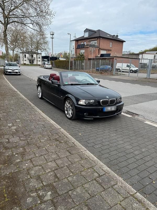 Gebraucht BMW 325 Cabriolet 192 PS (141 kW) 2001 Schwarz Cabrio