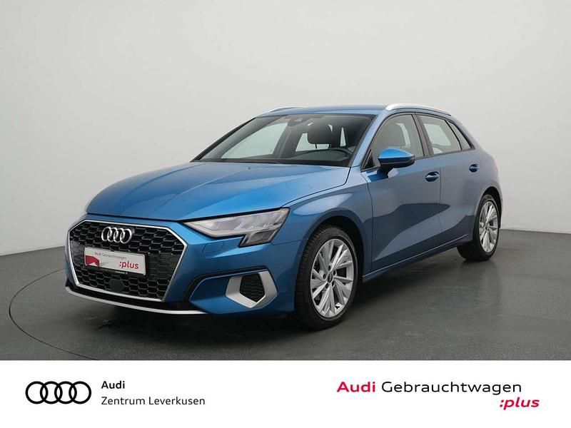 Gebraucht Audi A3 Ambiente 150 PS (110 kW) 2021 Atollblau metallic Limousine