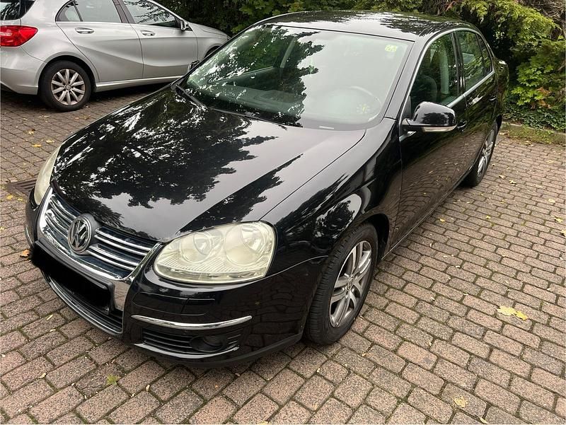 Schwarz Gebraucht 2006 VW Jetta Limousine | 1.250 € (Superpreis) - Bild 1/4