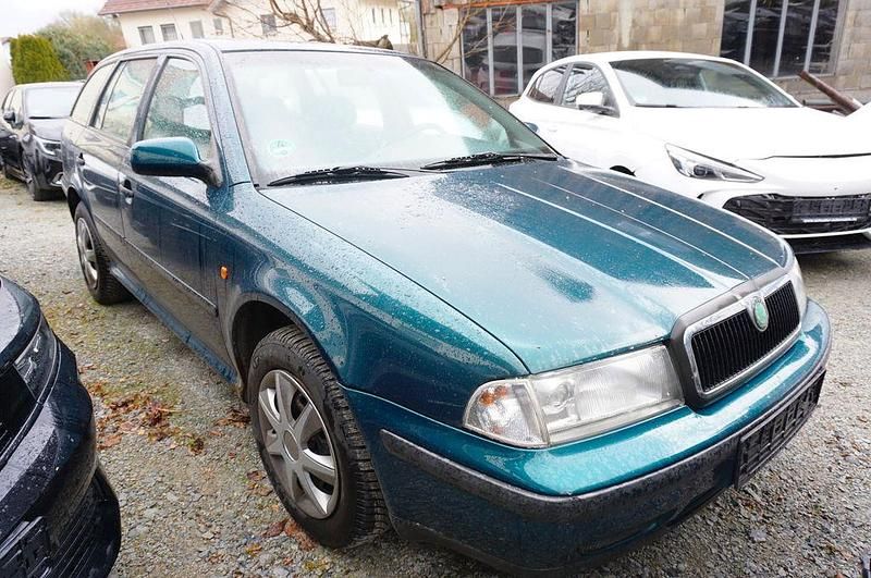 Gebraucht Skoda Octavia 125 PS (91 kW) 1998 Kombi
