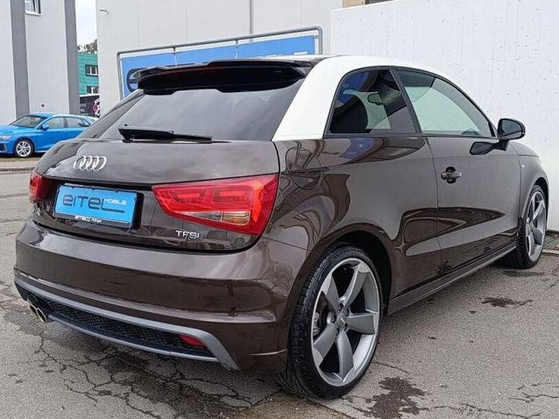 Gebraucht Audi A1 S-Line 122 PS (89 kW) 2013 Braun Kleinwagen