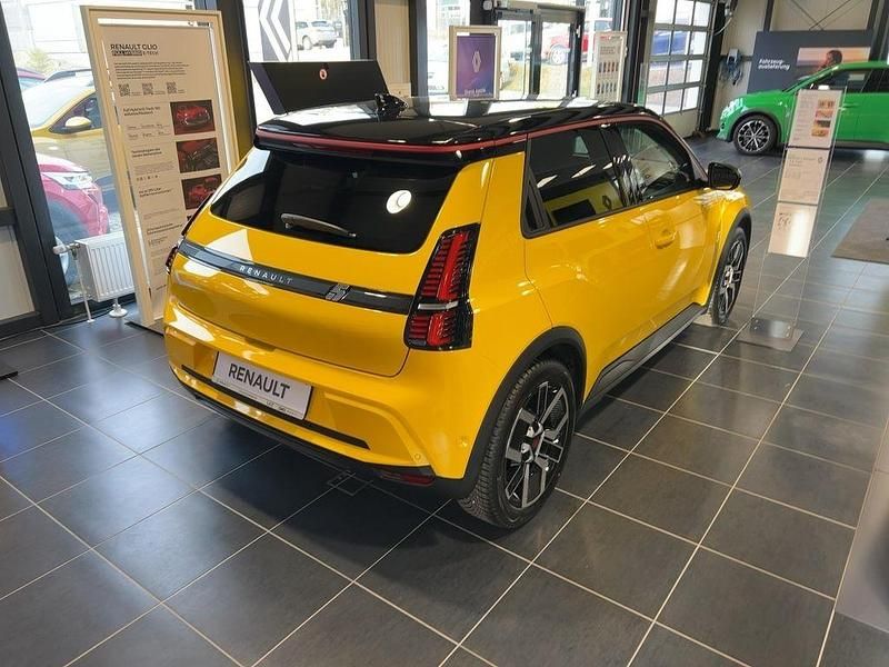 Neu Renault 5 E-Tech Komfort 77 kW (106 PS) 2026 Pop yellow!, black pearlschwa Kleinwagen
