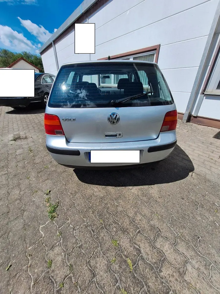 Gebraucht VW Golf IV 75 PS (55 kW) 2000 Silber Kleinwagen