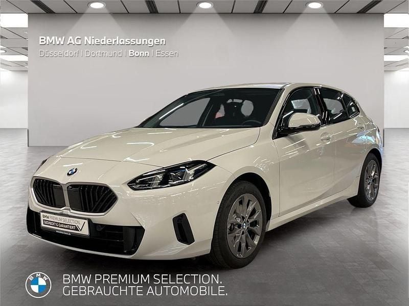 Weiß Gebraucht 2025 BMW 120 Efficient Dynamics Kleinwagen | 27.999 € (Guter Preis) - Bild 1/4