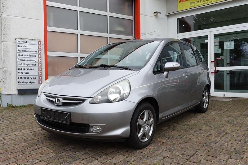 Silber Gebraucht 2008 Honda Jazz LS Kleinwagen | 2.900 € (Fairer Preis) - Bild 1/4