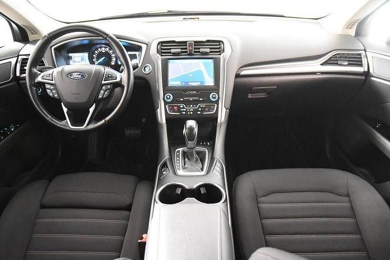 Gebraucht Ford Mondeo 188 PS (138 kW) 2021 Grau Kombi