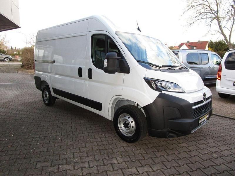 Neu Opel Movano 140 PS (102 kW) 2025 Weiß Van