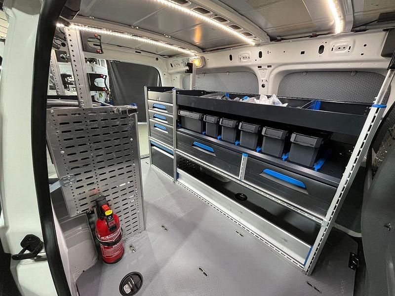 Weiß Gebraucht 2020 VW Caddy Maxi Van / Kleinbus | 20.790 € (Fairer Preis) - Bild 1/4