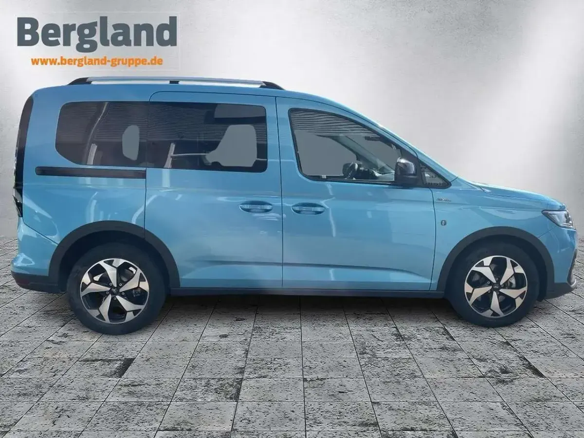Gebraucht Ford Tourneo Connect Active 122 PS (89 kW) 2025 Boundless blue metallic blau Van / Kleinbus