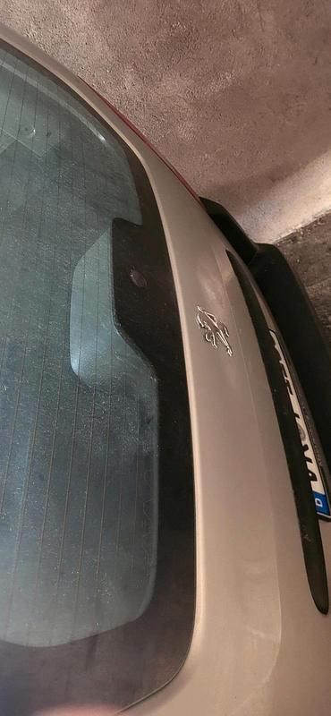 Gebraucht Peugeot Partner Tepee 75 PS (55 kW) 2008 Gelb Van / Kleinbus