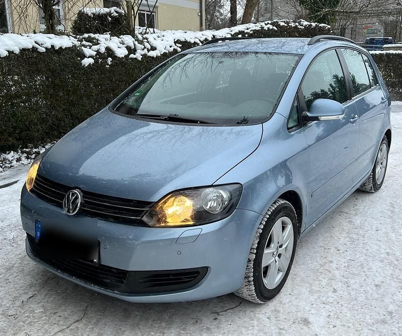 Blau Gebraucht 2011 VW Golf Plus Van / Kleinbus | 8.250 € (Fairer Preis) - Bild 1/4
