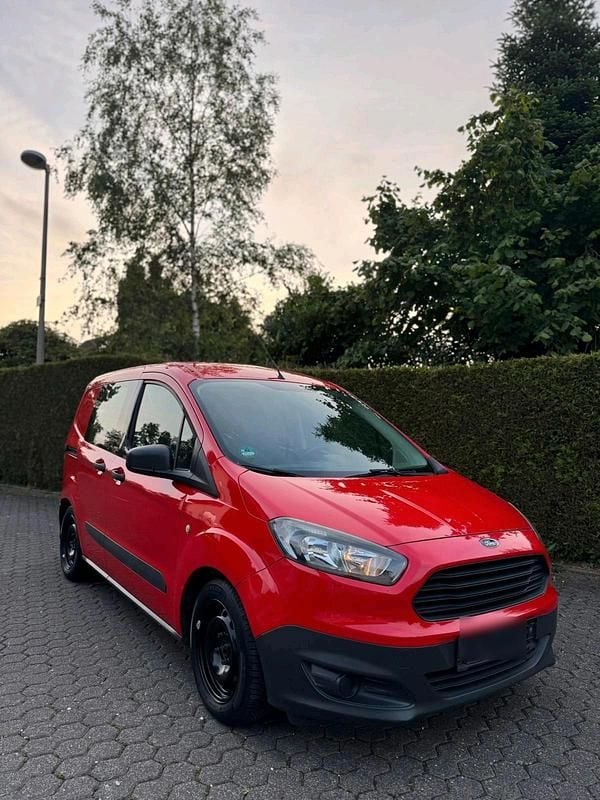 Rot Gebraucht 2014 Ford Courier Van / Kleinbus | 3.600 € - Bild 1/4