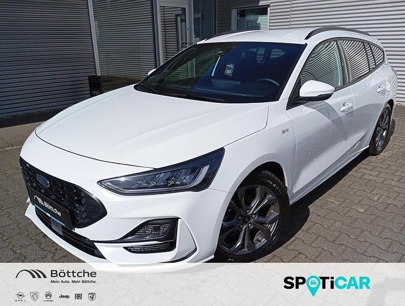 Gebraucht Ford Focus ST-Line X 155 PS (114 kW) 2024 Frostweiß Kombi