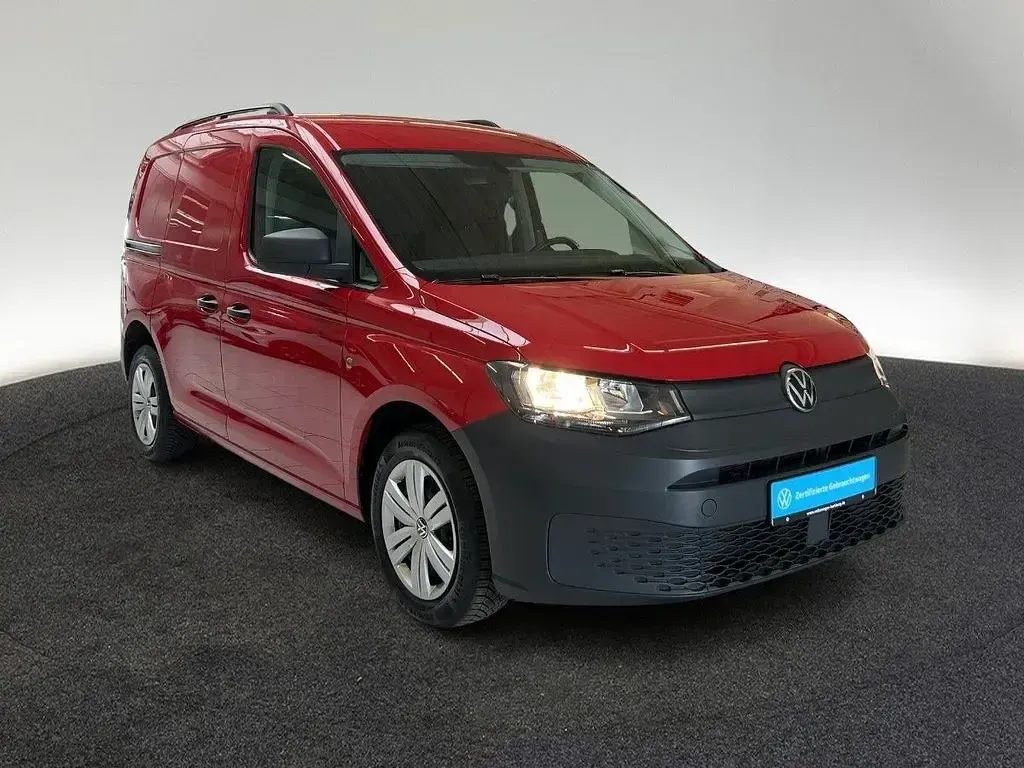 Gebraucht VW Caddy 122 PS (89 kW) 2022 4b kirschrot Van / Kleinbus
