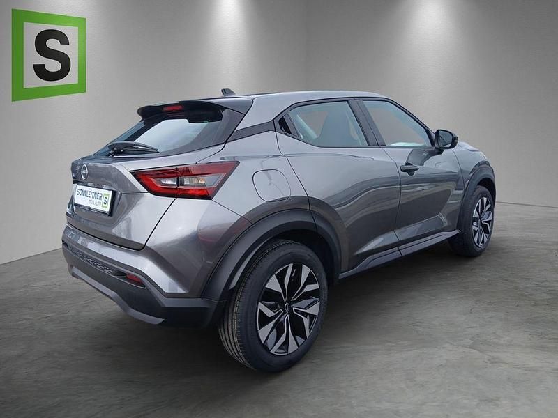 Neu Nissan Juke N-Connecta 143 PS (105 kW) 2025 Grau SUV