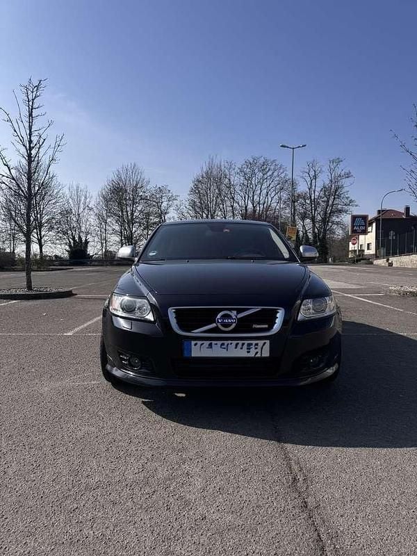 Gebraucht Volvo V50 R-Design 114 PS (83 kW) 2012 Kombi